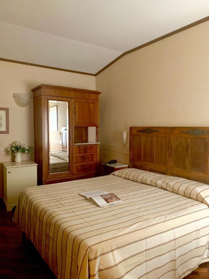 Hotel La Calcina Венеція Екстер'єр фото